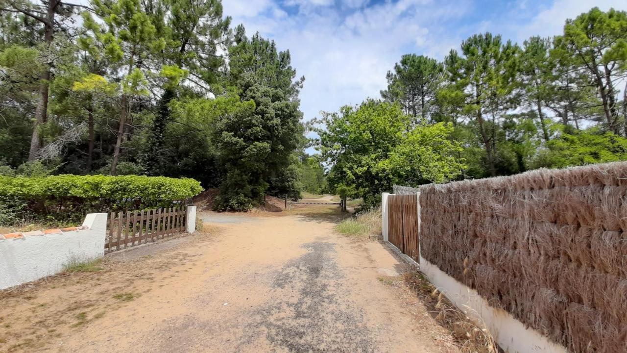 La Foret Des Rossignols - Maison 2 Chambres, Jardin Et Terrasse Σαιν-Ζαν-ντε-Μον Εξωτερικό φωτογραφία