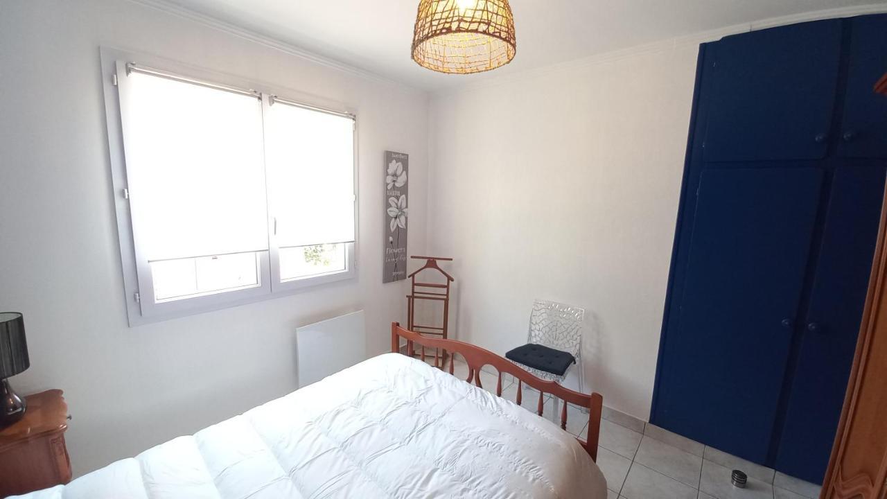 La Foret Des Rossignols - Maison 2 Chambres, Jardin Et Terrasse Σαιν-Ζαν-ντε-Μον Εξωτερικό φωτογραφία