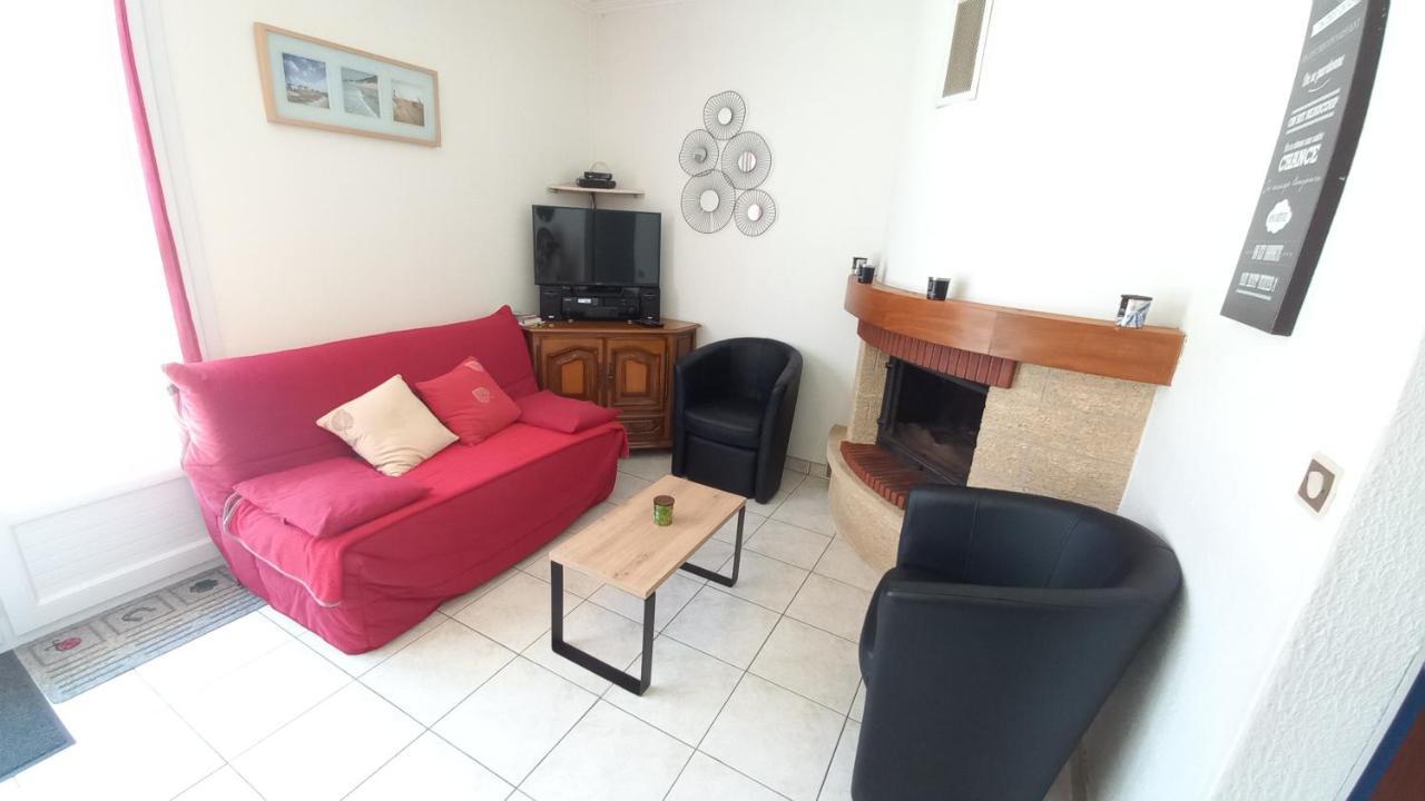 La Foret Des Rossignols - Maison 2 Chambres, Jardin Et Terrasse Σαιν-Ζαν-ντε-Μον Εξωτερικό φωτογραφία
